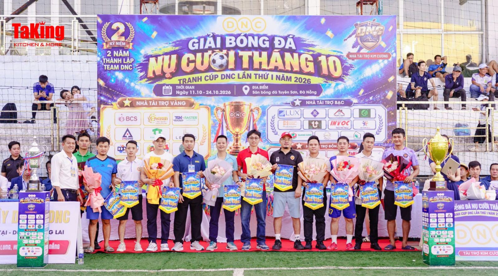 Giải bóng đá Nụ Cười Tháng 10